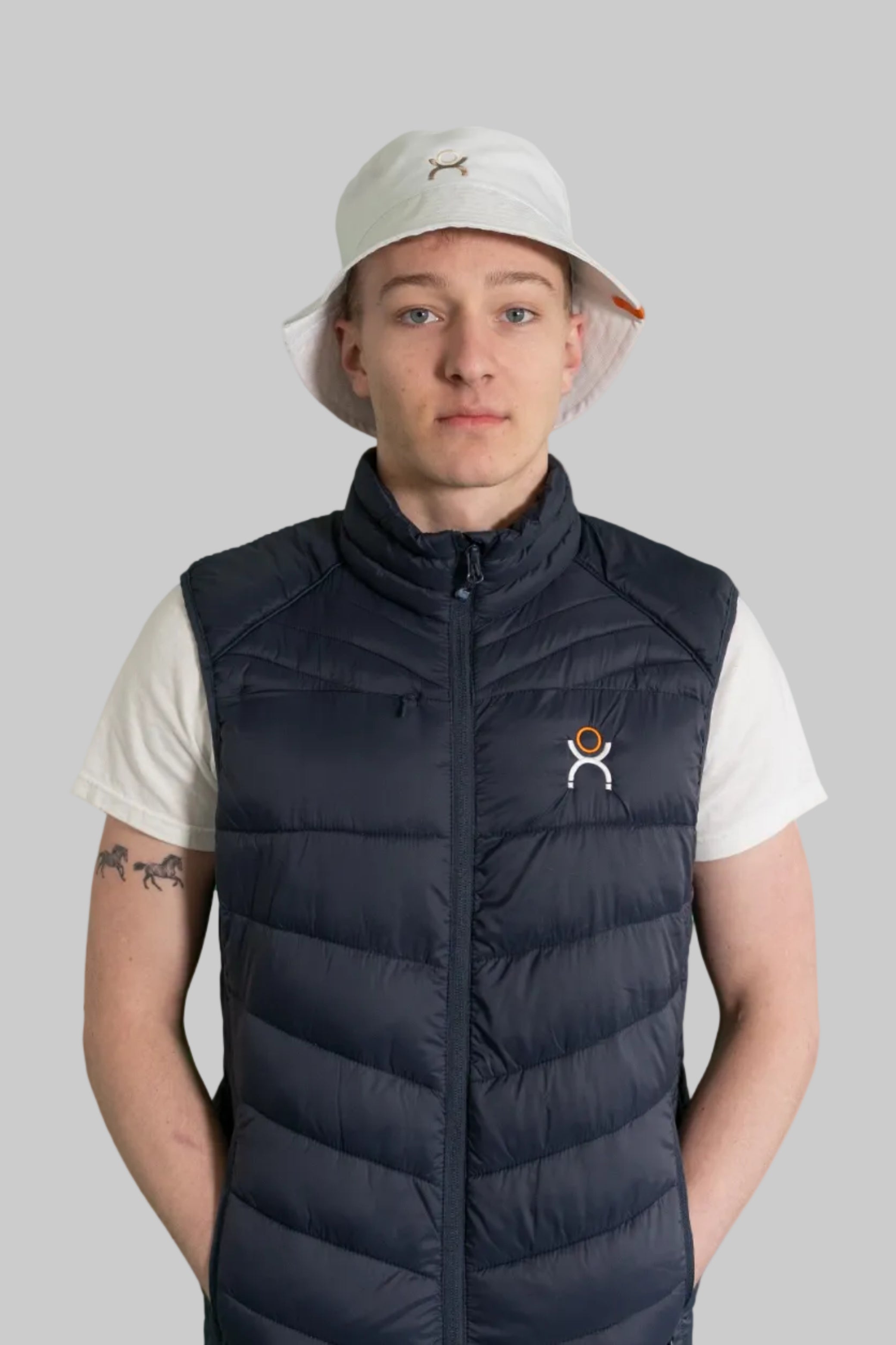 Xzony Bucket hat