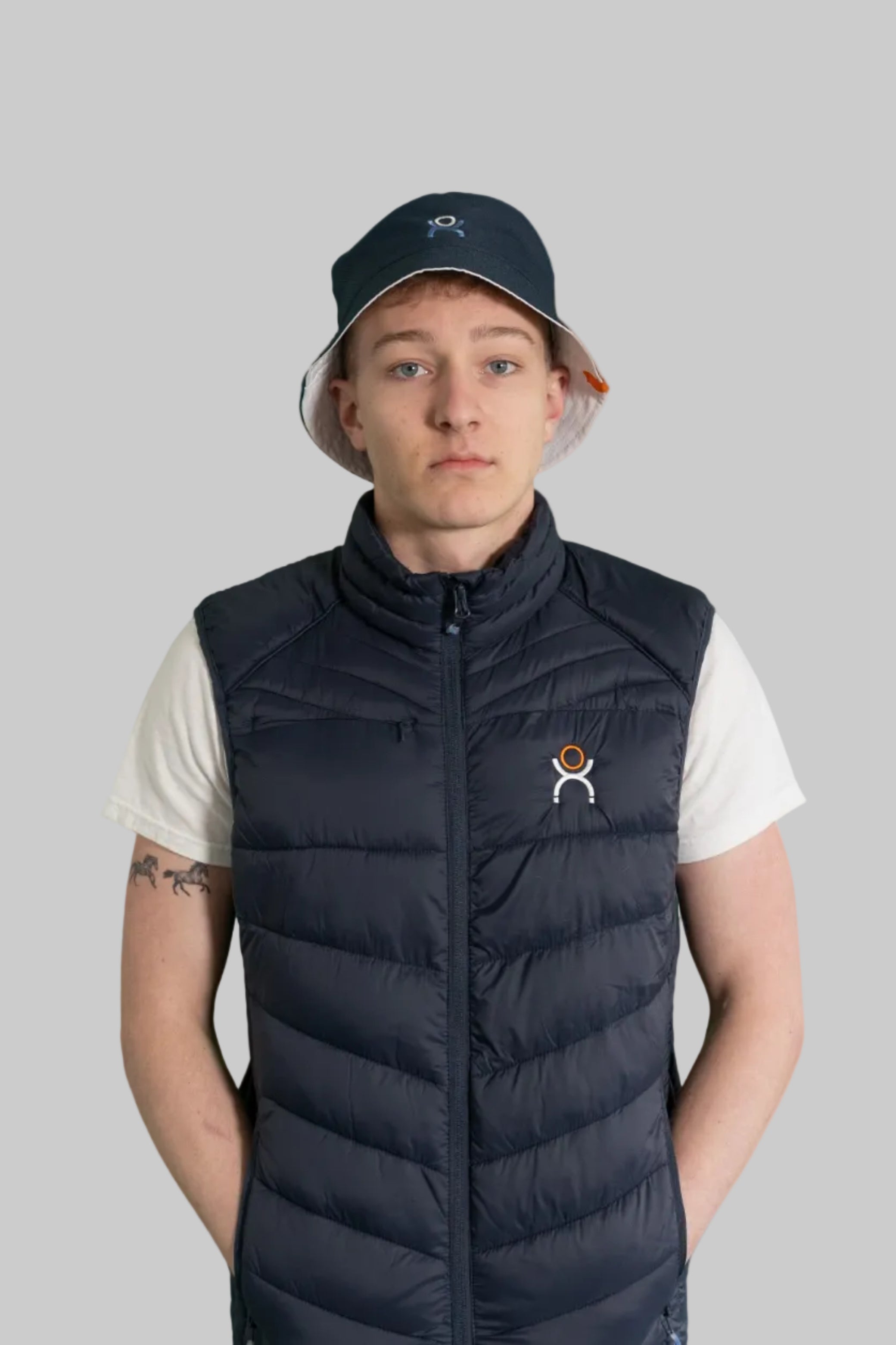 Xzony Bucket hat