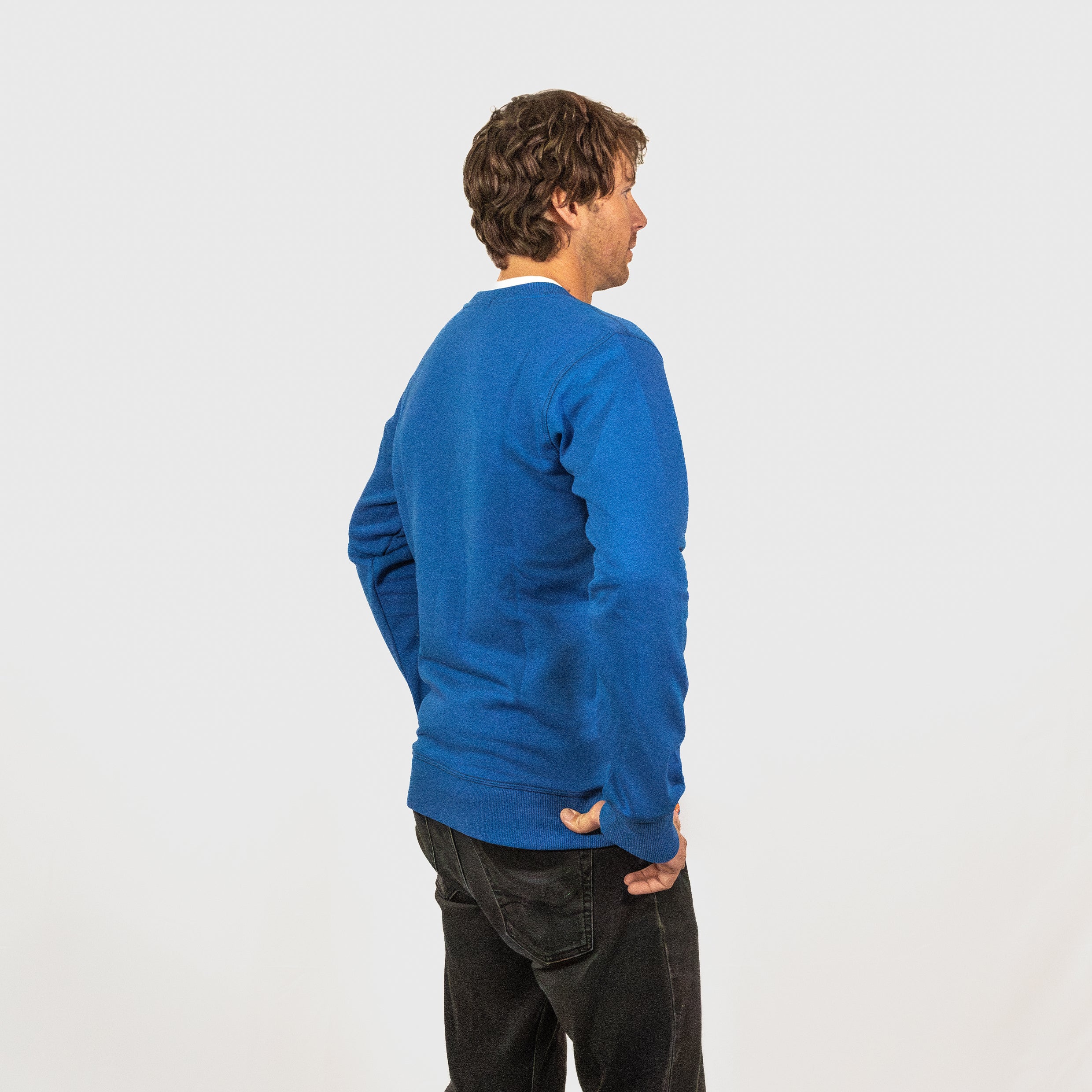 Men's Classic Roundneck Sweatshirt