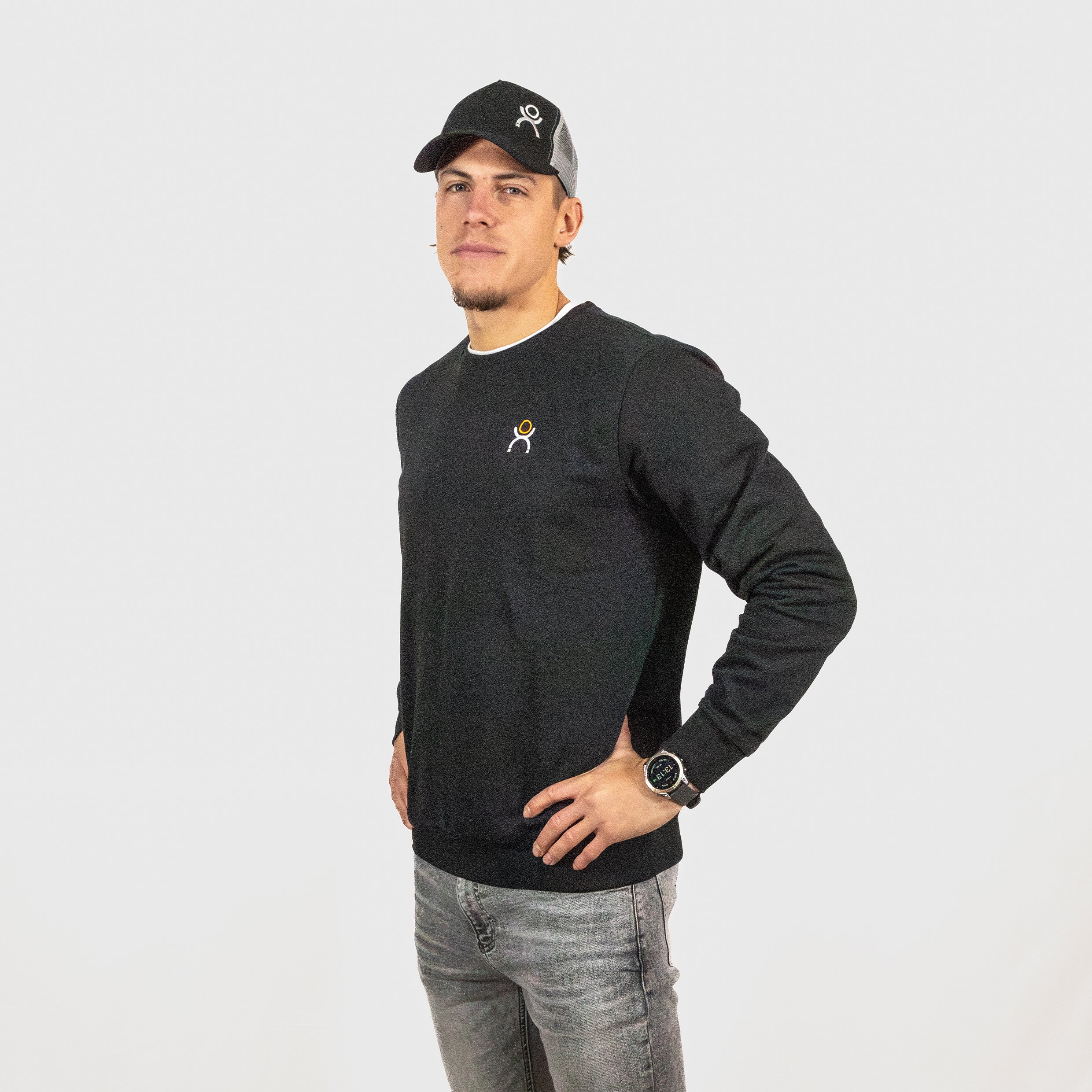 Men's Classic Roundneck Sweatshirt