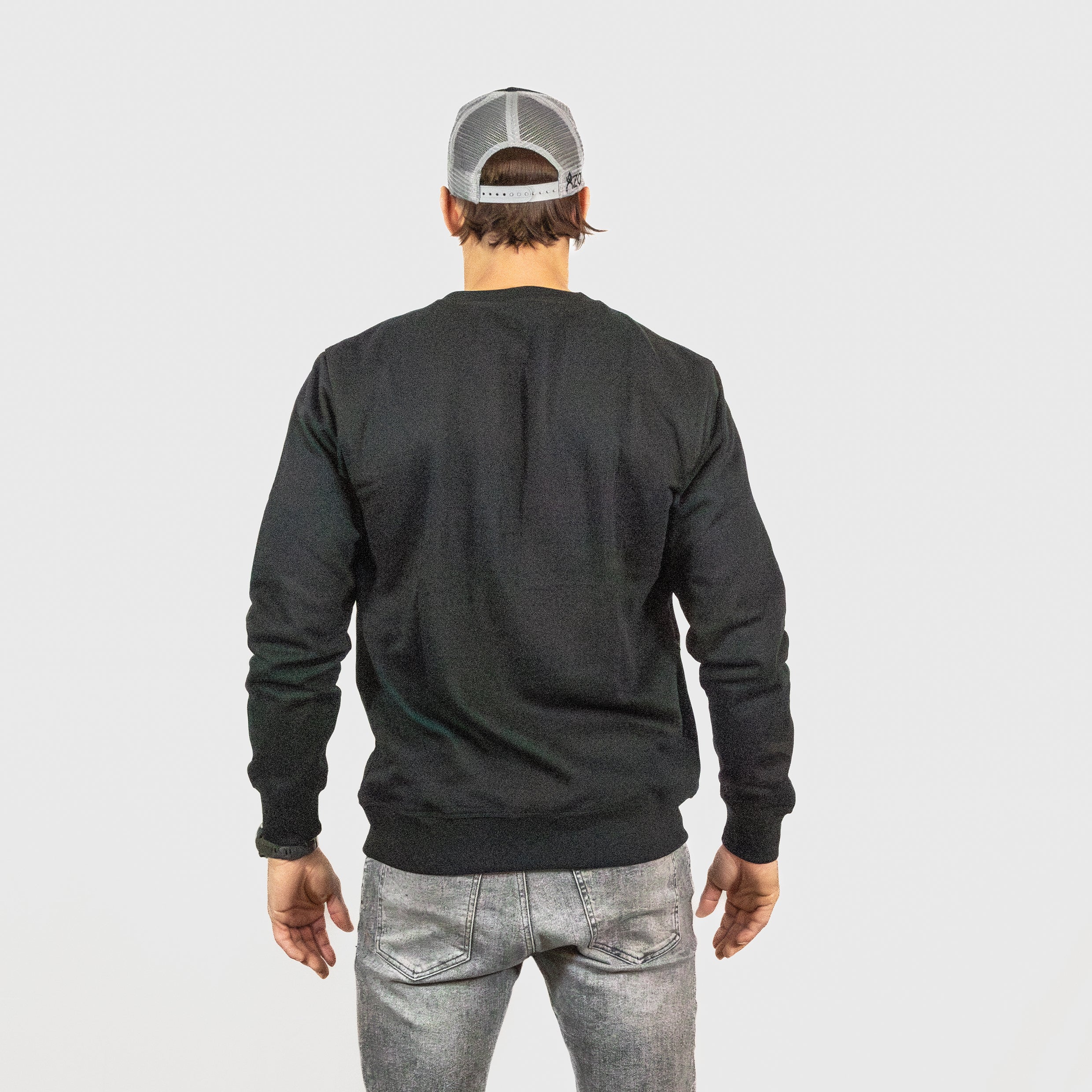 Men's Classic Roundneck Sweatshirt