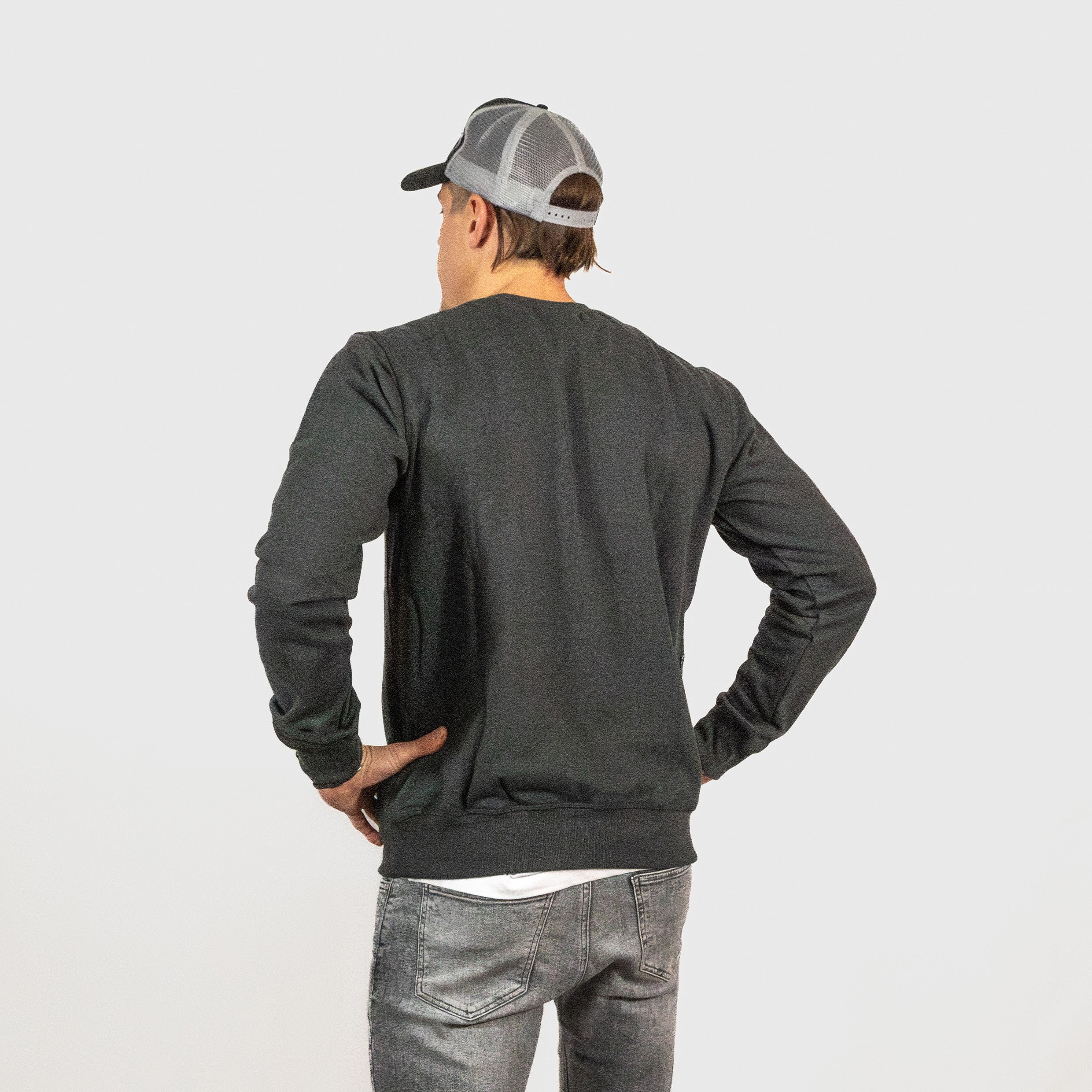 Men's Classic Roundneck Sweatshirt