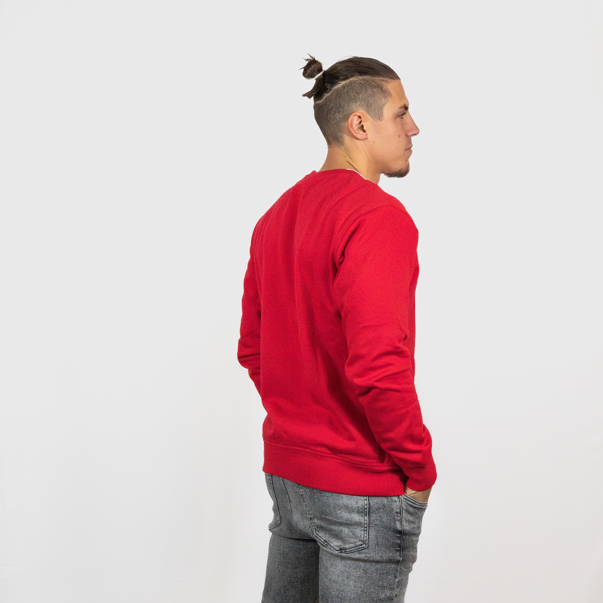 Men's Classic Roundneck Sweatshirt