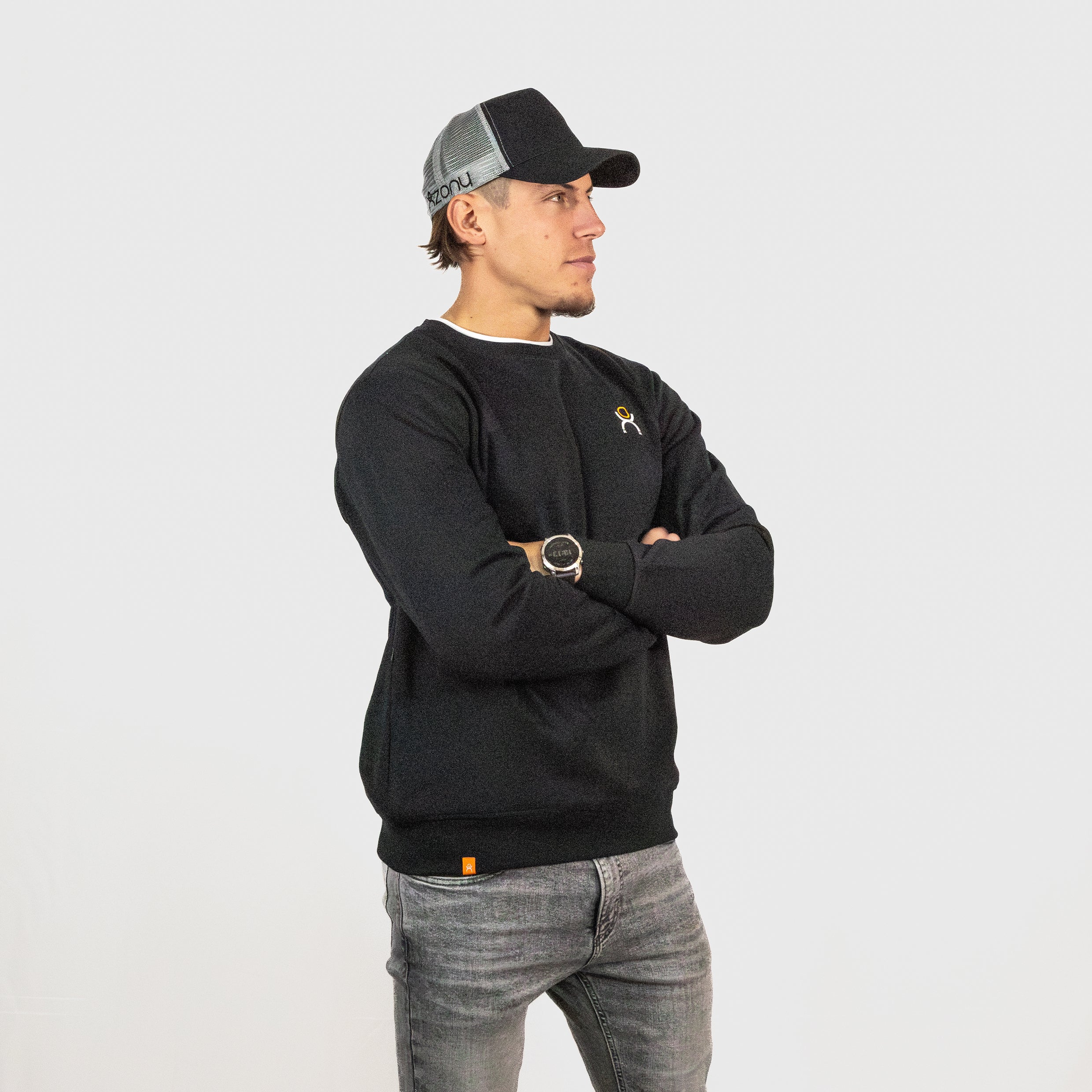Men's Classic Roundneck Sweatshirt